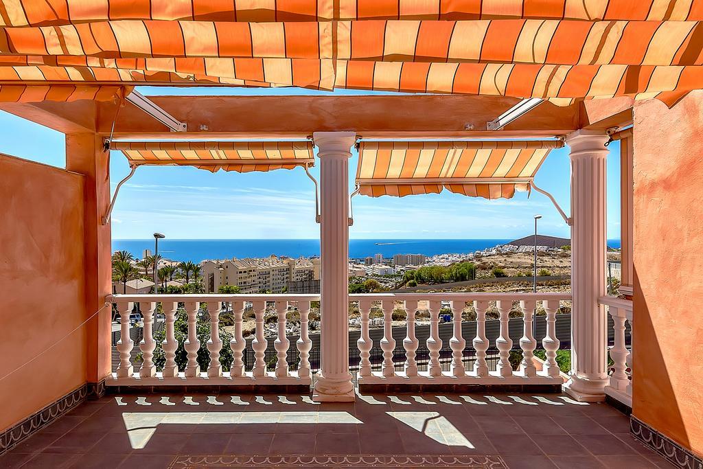 Villa In Los Cristianos Los Cristianos  Exterior foto