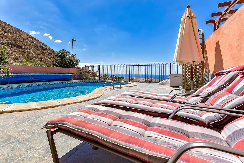 Villa In Los Cristianos Los Cristianos  Exterior foto